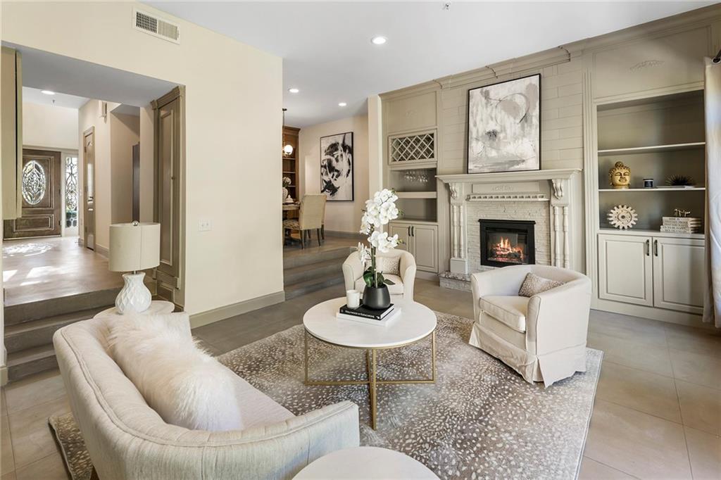 3475 Oak Valley Road NE Unit 160