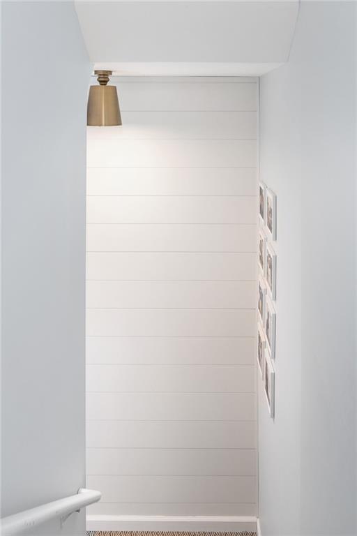 6000 Hampton Bluff Way