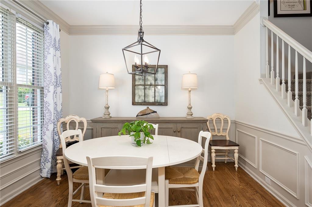 6000 Hampton Bluff Way