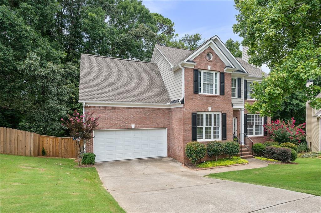 6000 Hampton Bluff Way