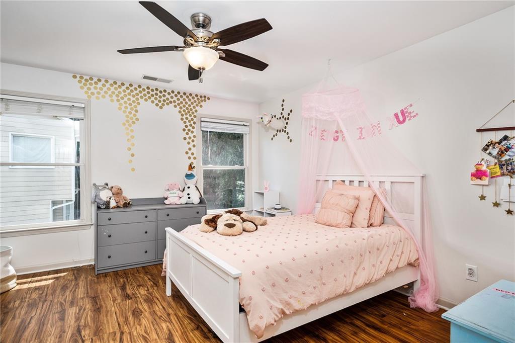 6000 Hampton Bluff Way