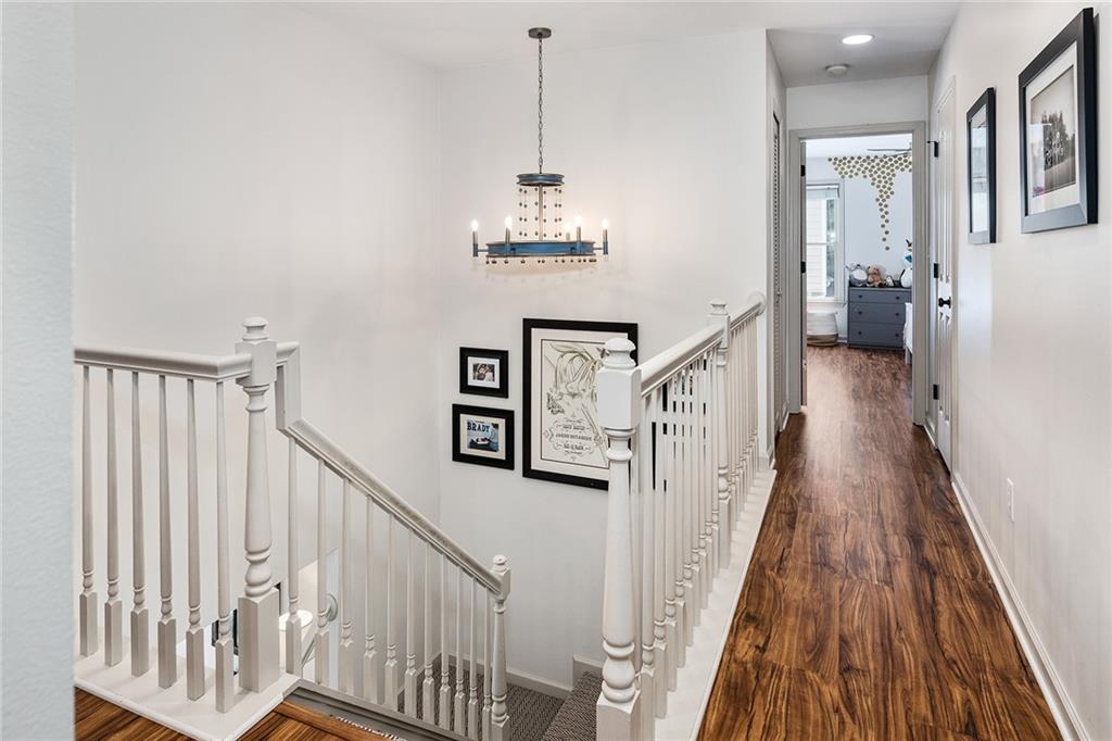 6000 Hampton Bluff Way