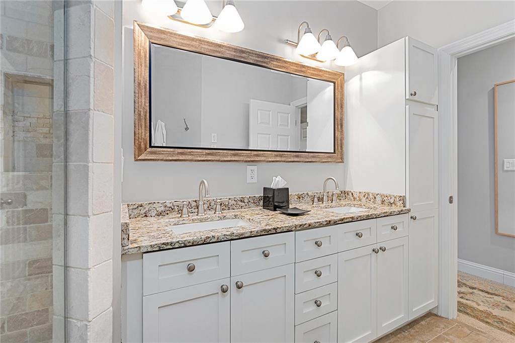 3259 Buckhead Forest Mews NE