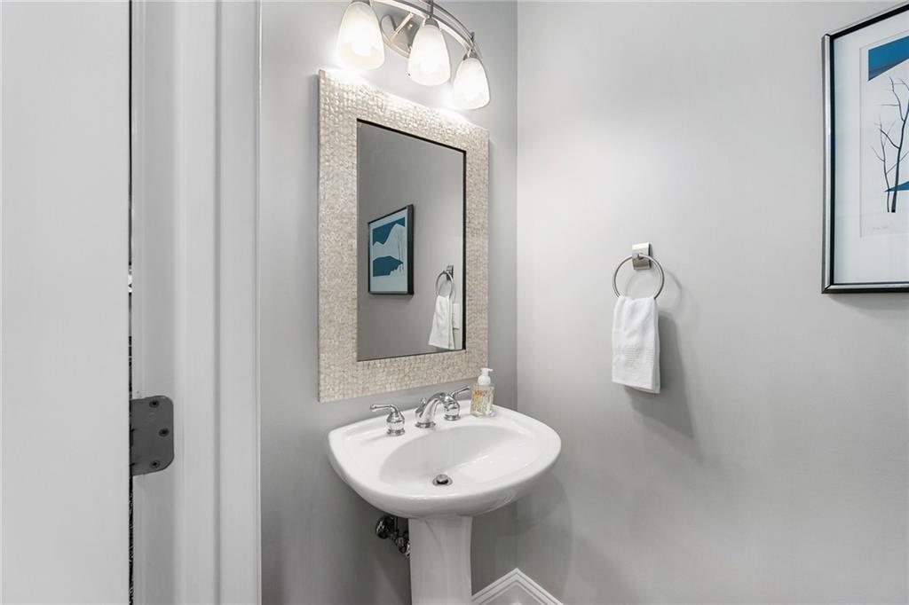 3259 Buckhead Forest Mews NE