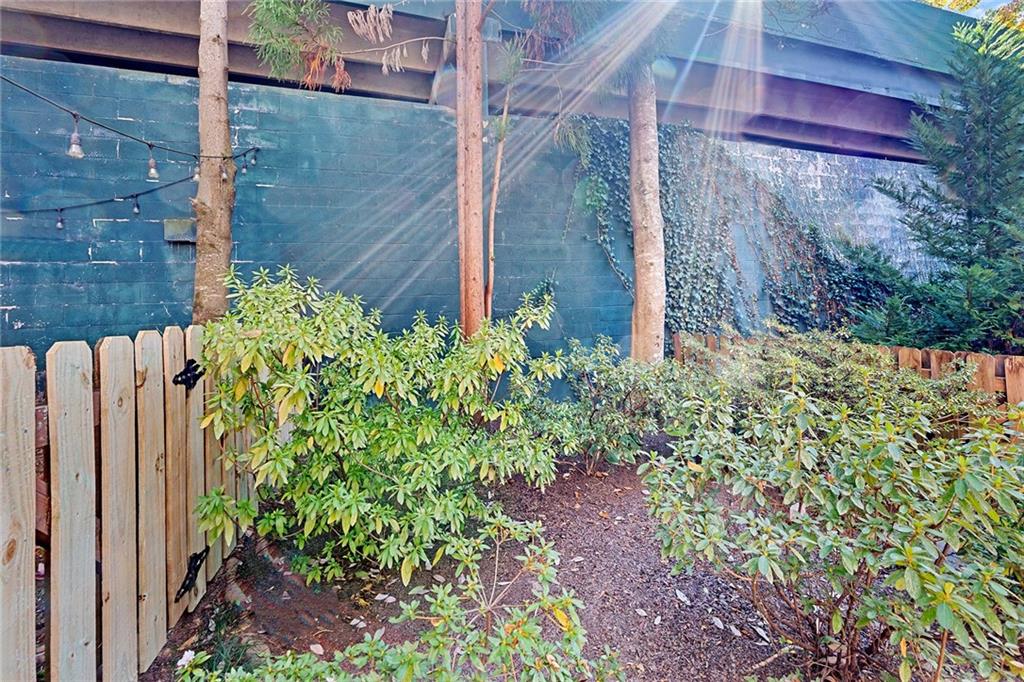 3259 Buckhead Forest Mews NE