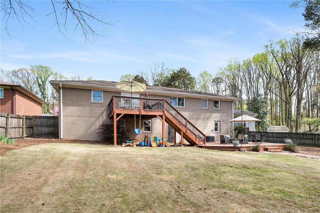 2369 Cloverdale Drive SE