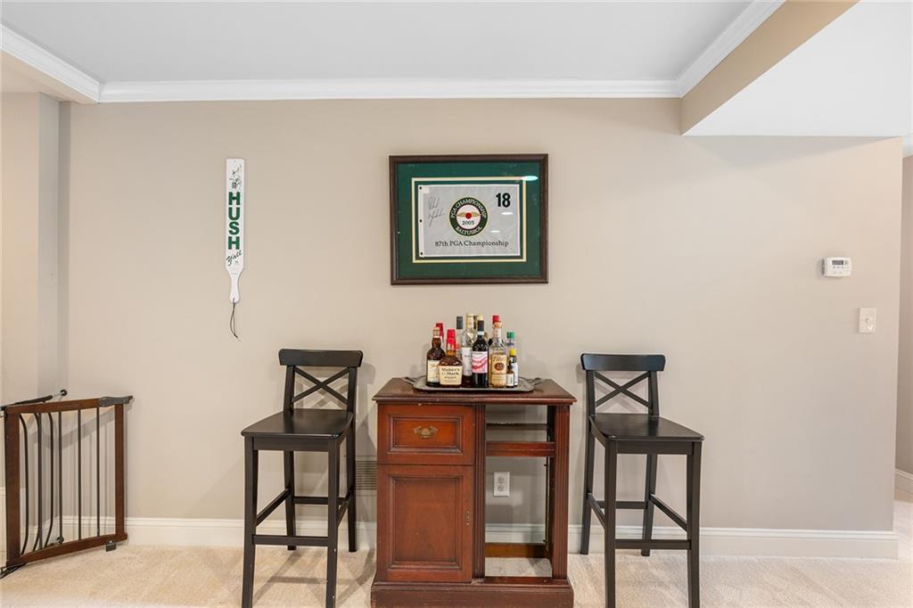 2369 Cloverdale Drive SE