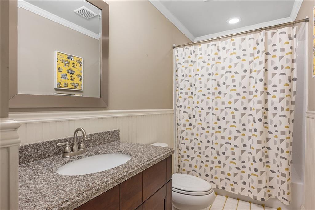 2369 Cloverdale Drive SE