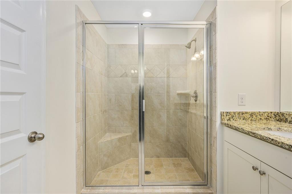 3070 Westpoint Circle