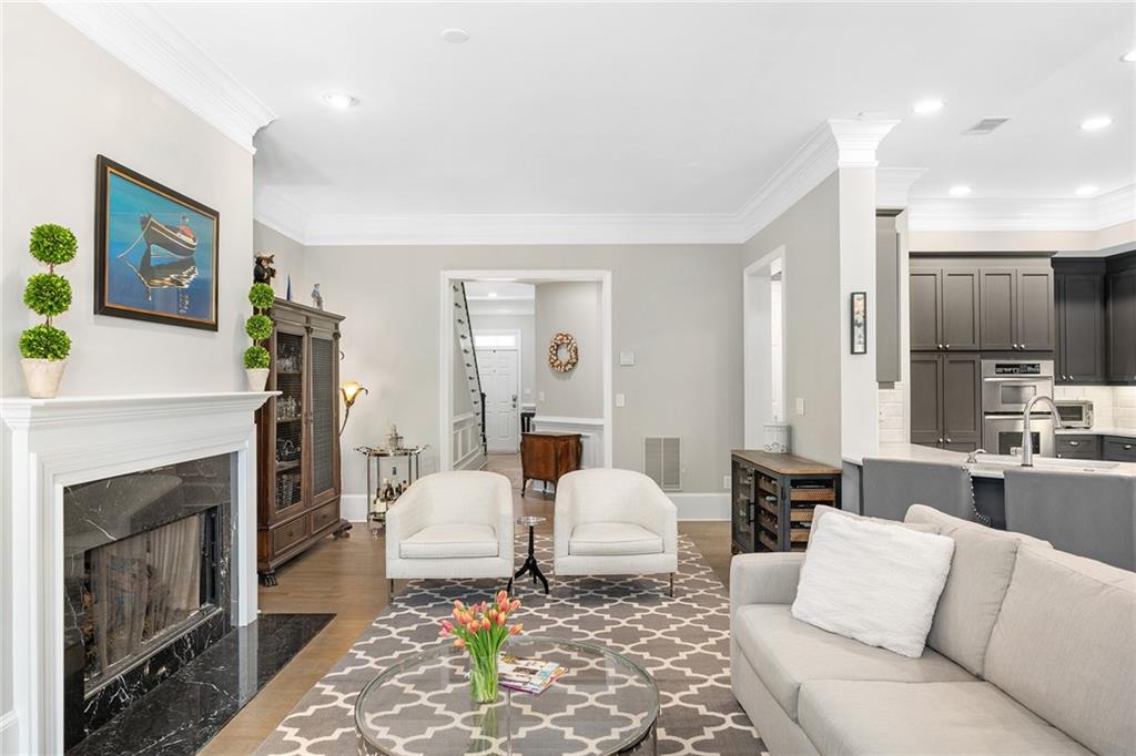 3305 Buckhead Forest Mews NE