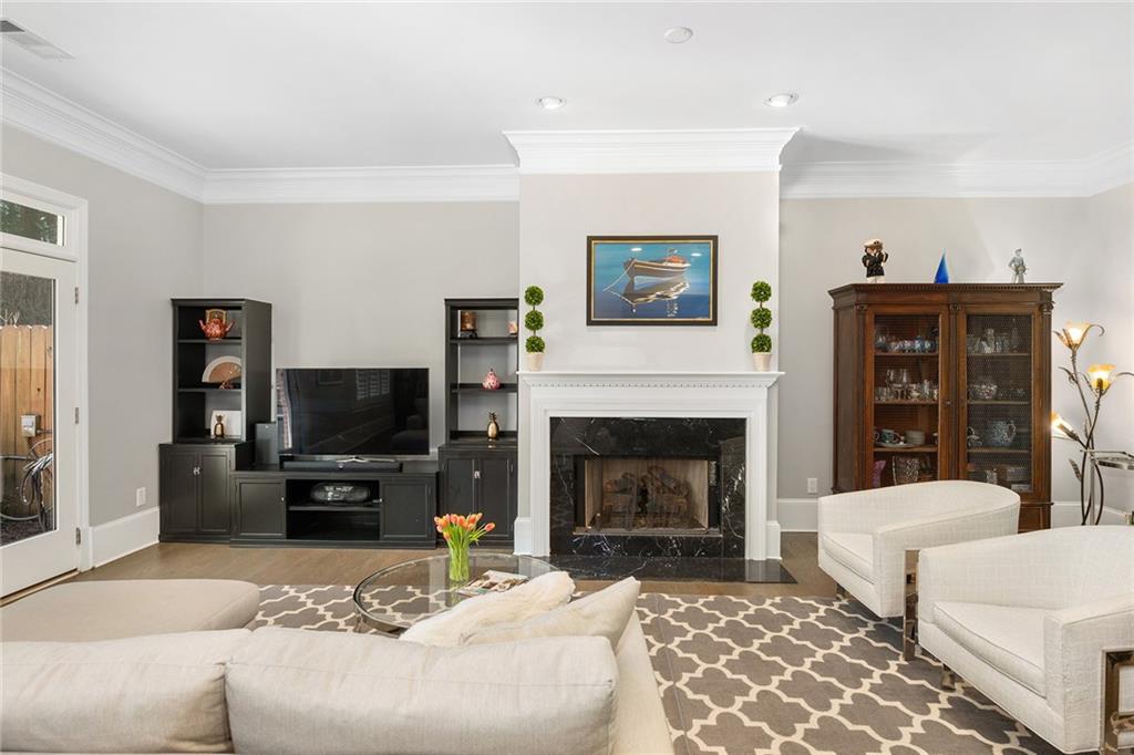 3305 Buckhead Forest Mews NE