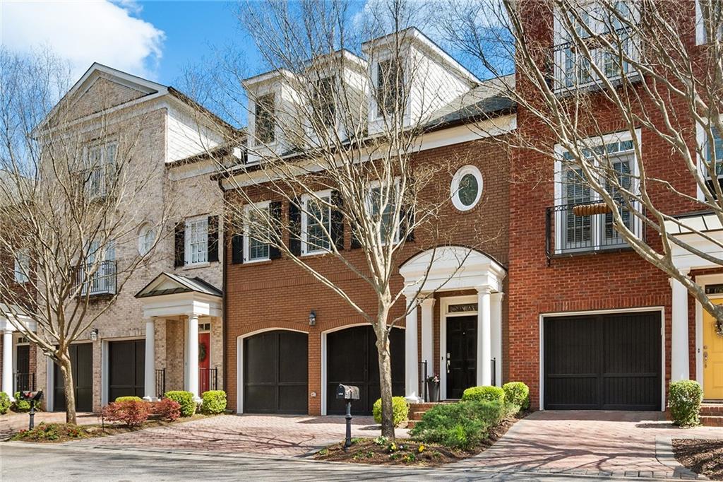 3305 Buckhead Forest Mews NE