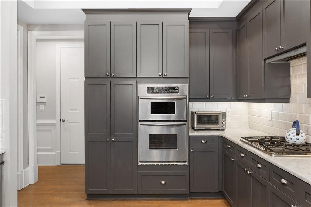 3305 Buckhead Forest Mews NE