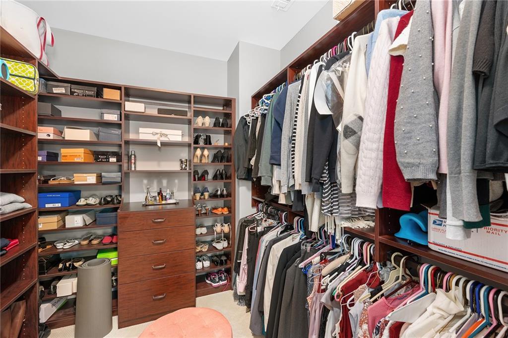 3305 Buckhead Forest Mews NE