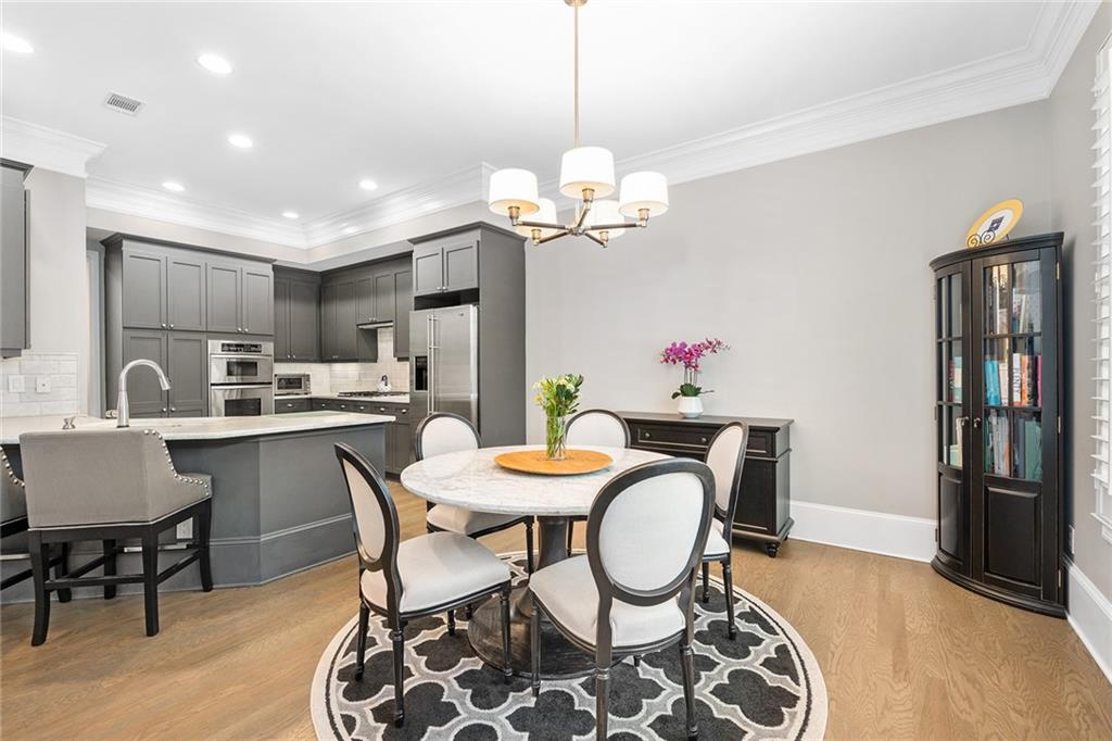 3305 Buckhead Forest Mews NE