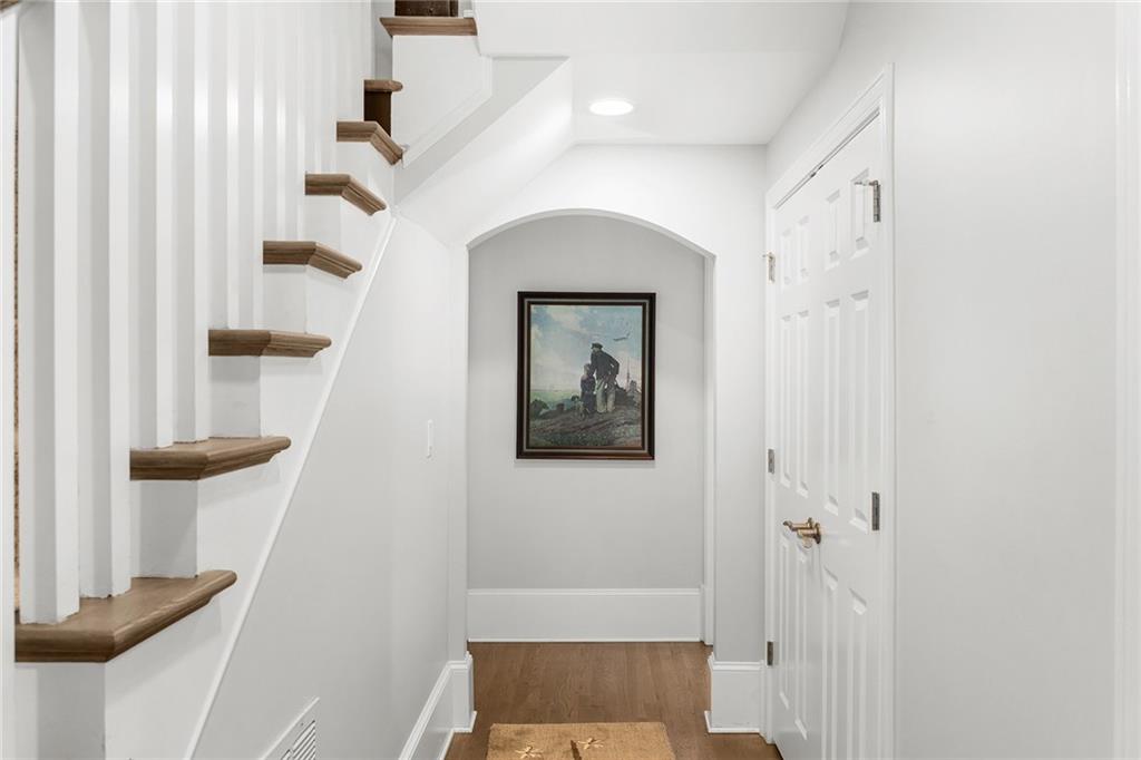 3305 Buckhead Forest Mews NE