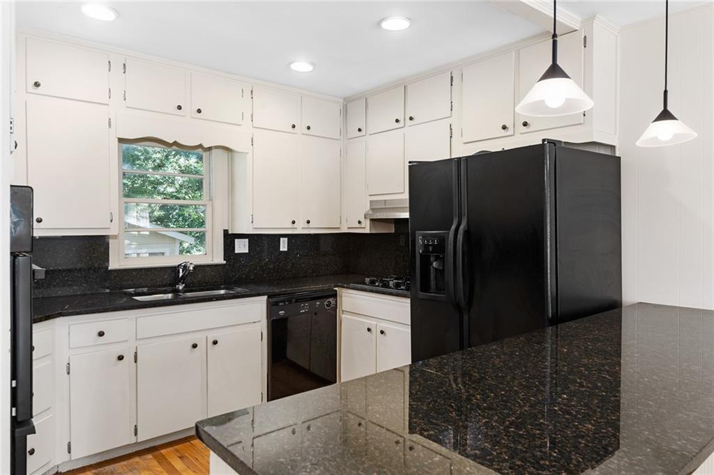 1258 Reeder Circle NE