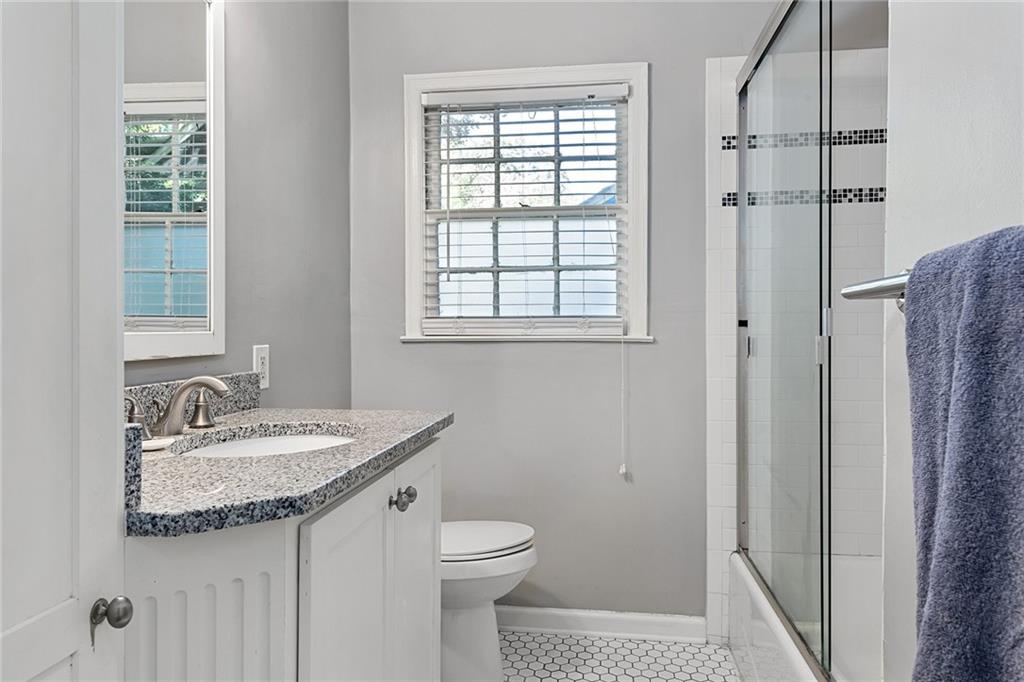 1258 Reeder Circle NE