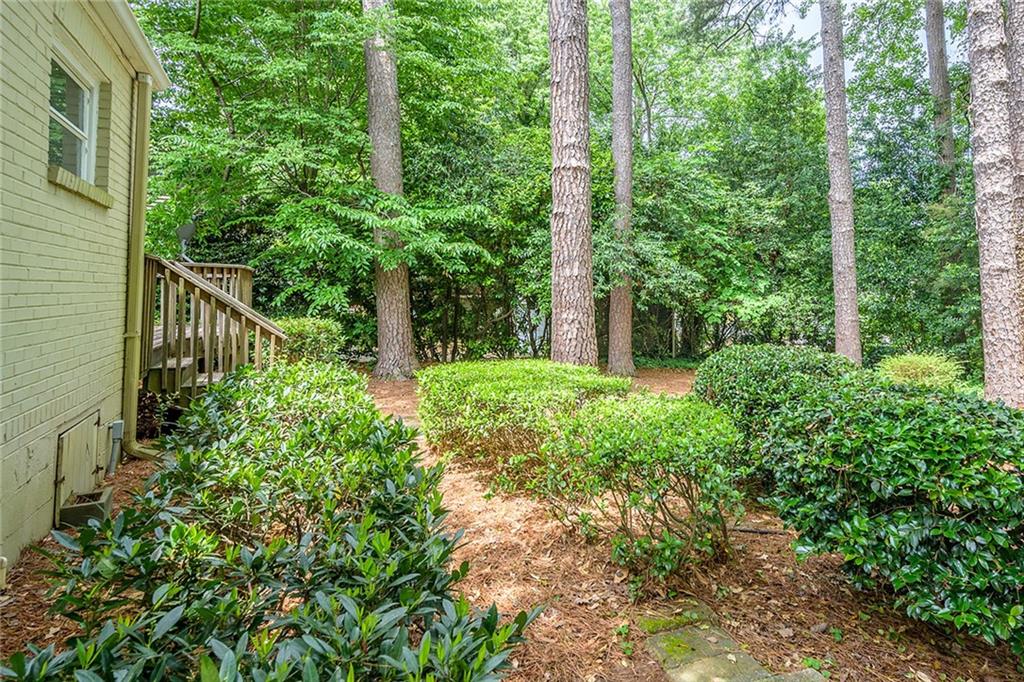 1258 Reeder Circle NE