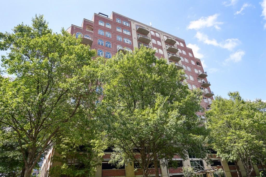 3180 Mathieson Drive Unit 906