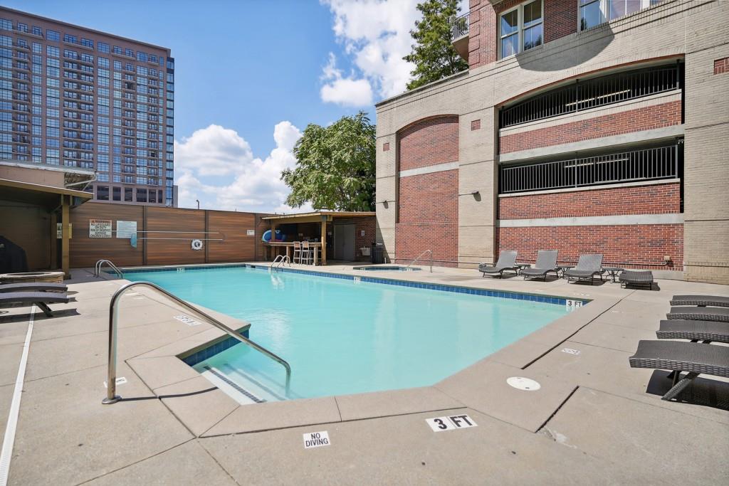 3180 Mathieson Drive Unit 906