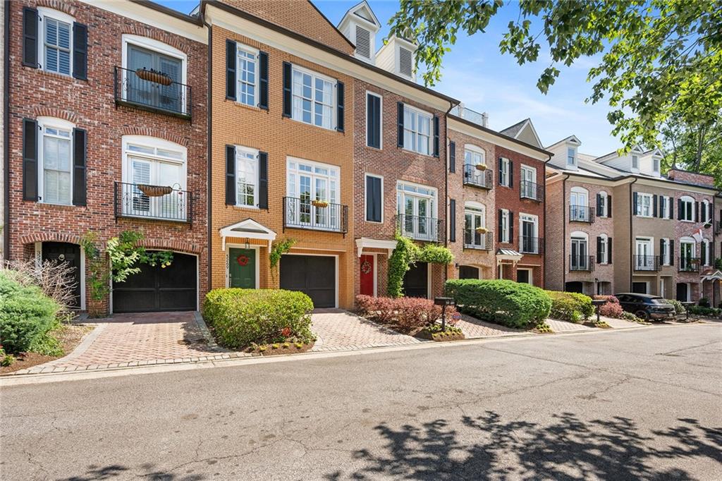 3269 Buckhead Forest Mews NE