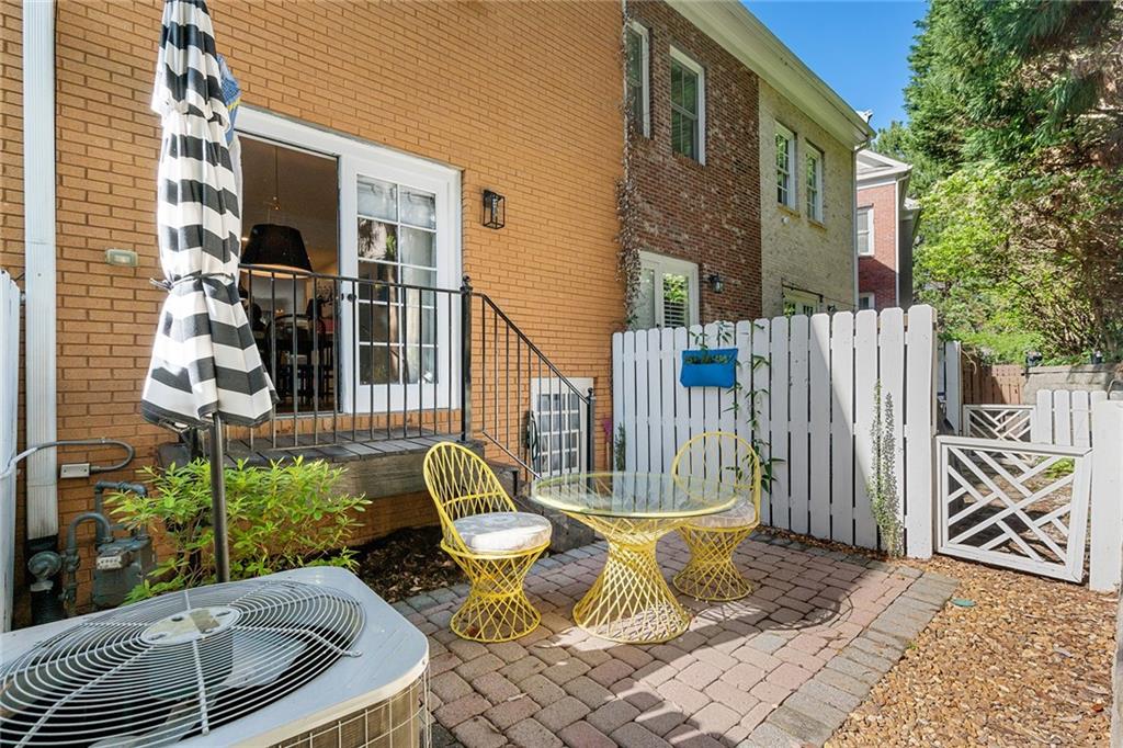 3269 Buckhead Forest Mews NE