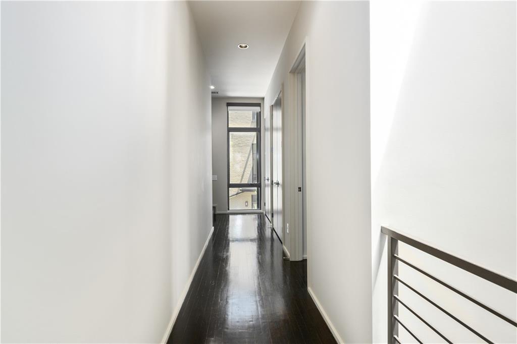 721 Longleaf Drive NE Unit 6