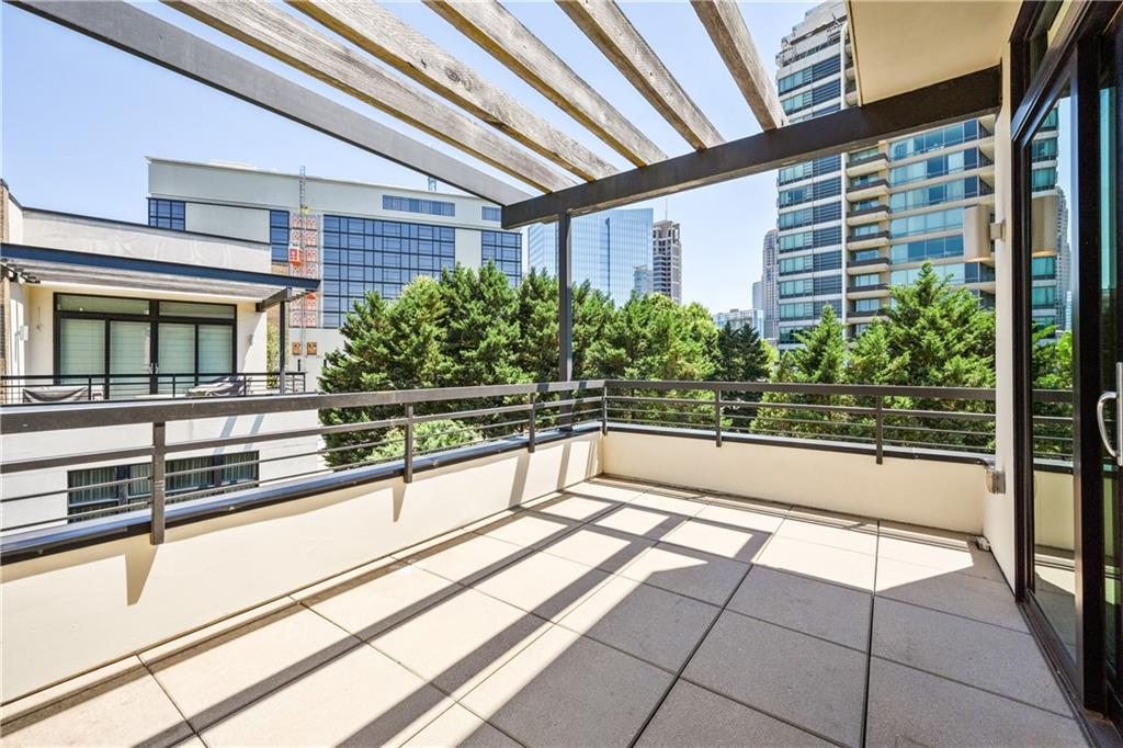 721 Longleaf Drive NE Unit 6