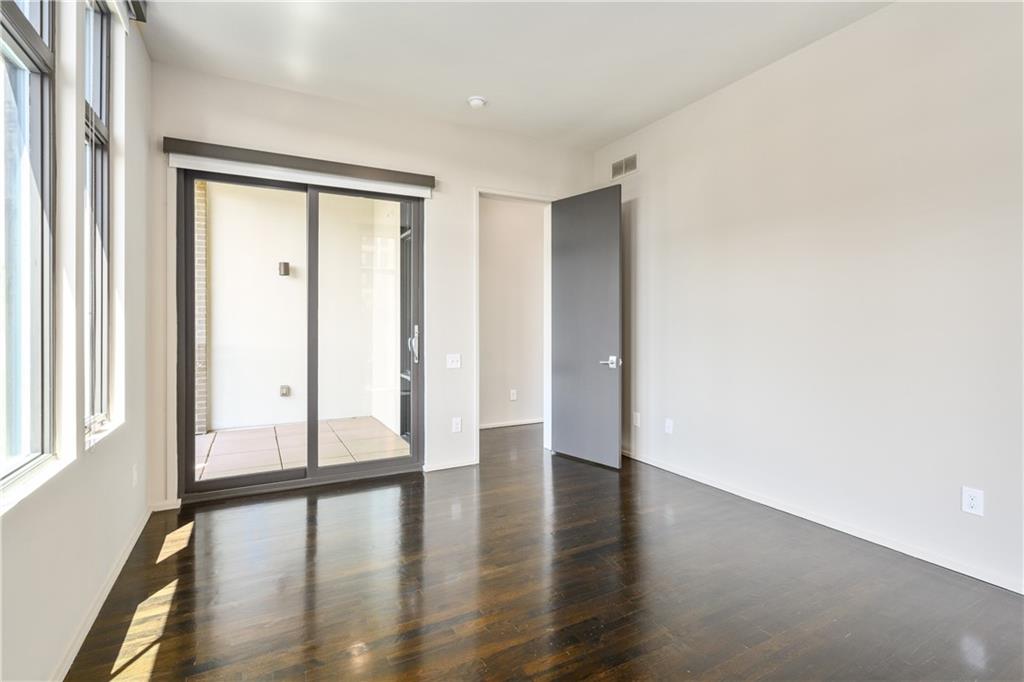 721 Longleaf Drive NE Unit 6