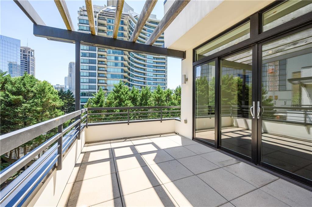 721 Longleaf Drive NE Unit 6