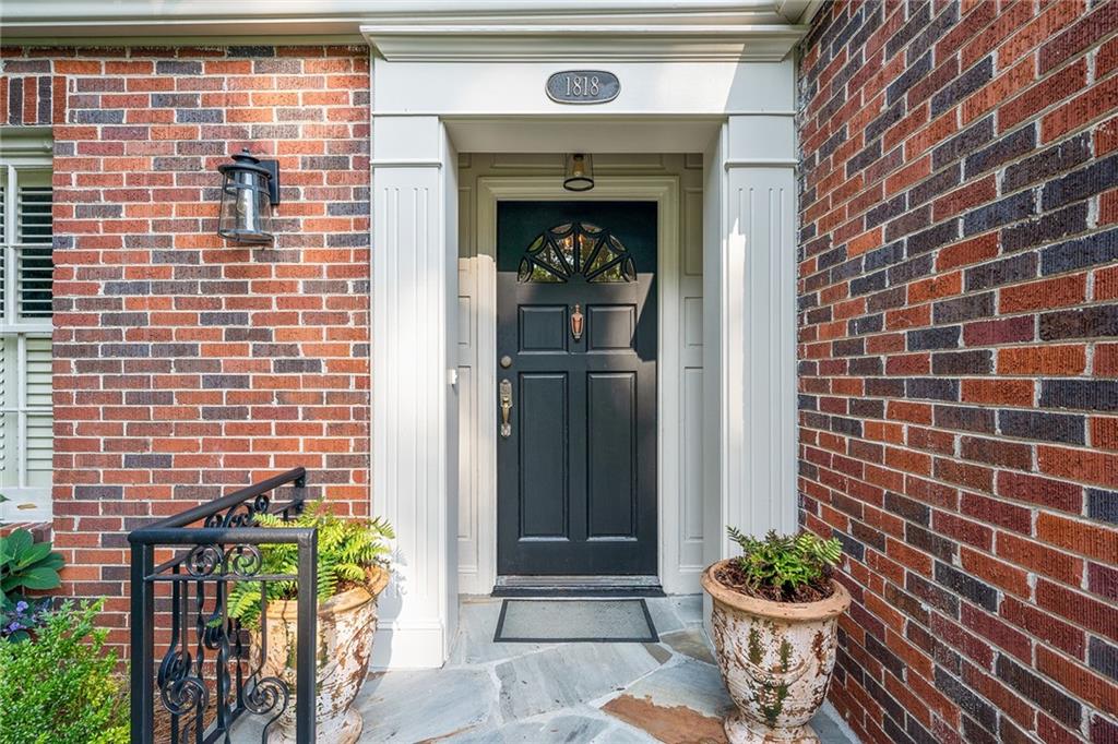 1818 Homestead Avenue NE