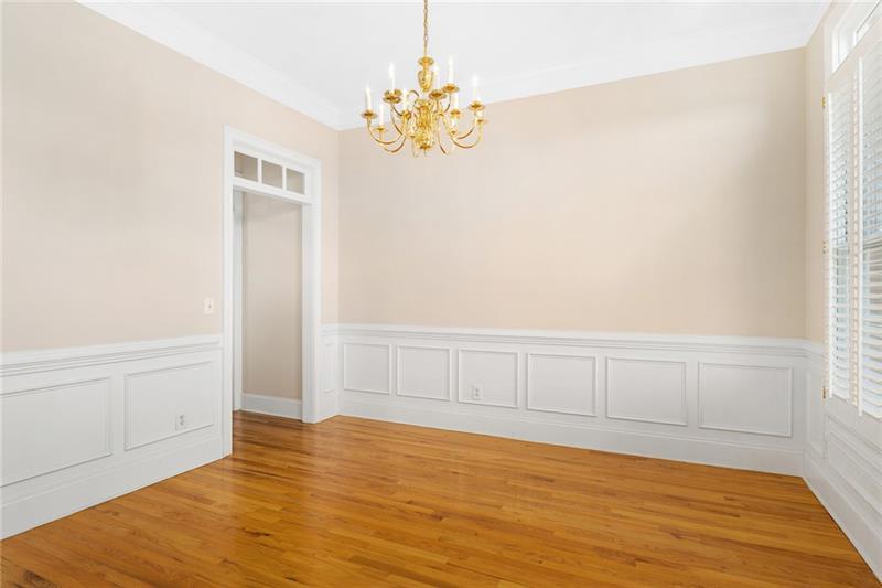 2782 Rangewood Drive NE