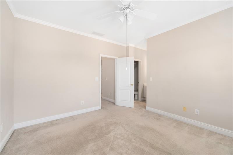 2782 Rangewood Drive NE