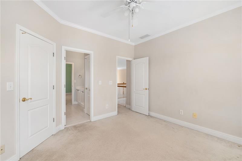 2782 Rangewood Drive NE