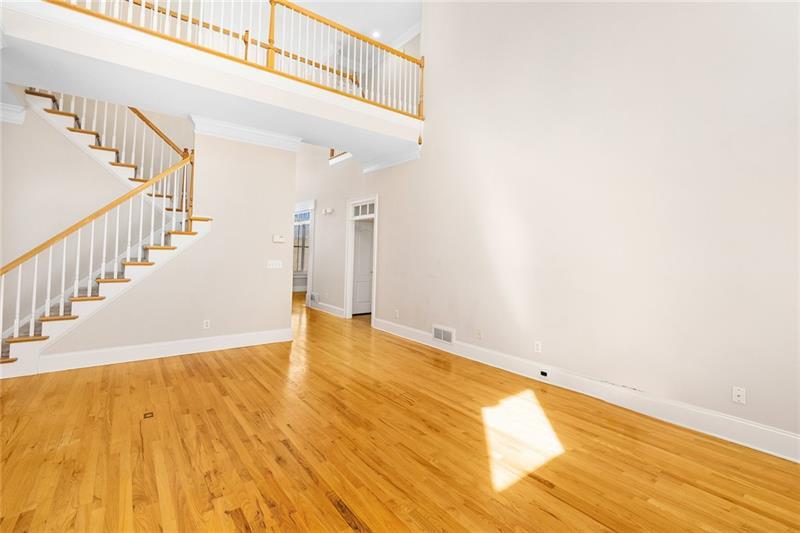 2782 Rangewood Drive NE