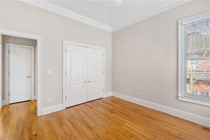 2782 Rangewood Drive NE