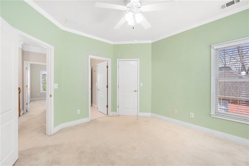 2782 Rangewood Drive NE