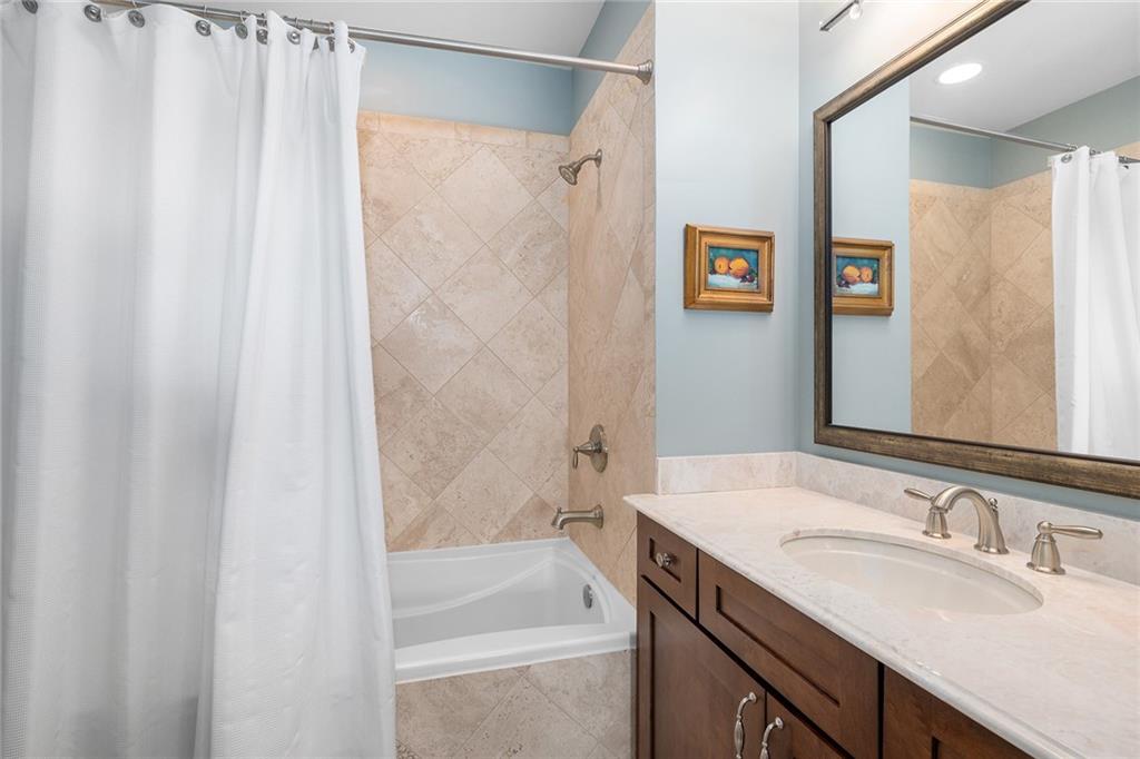 2233 Peachtree Road NE Unit 1102