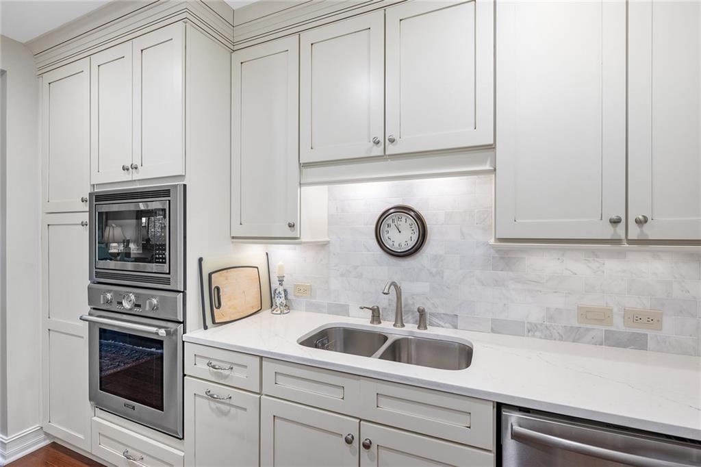 2233 Peachtree Road NE Unit 1102