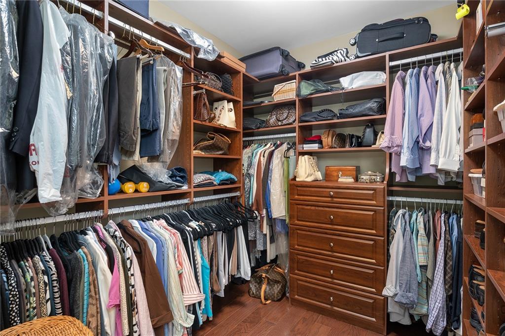 2233 Peachtree Road NE Unit 1102