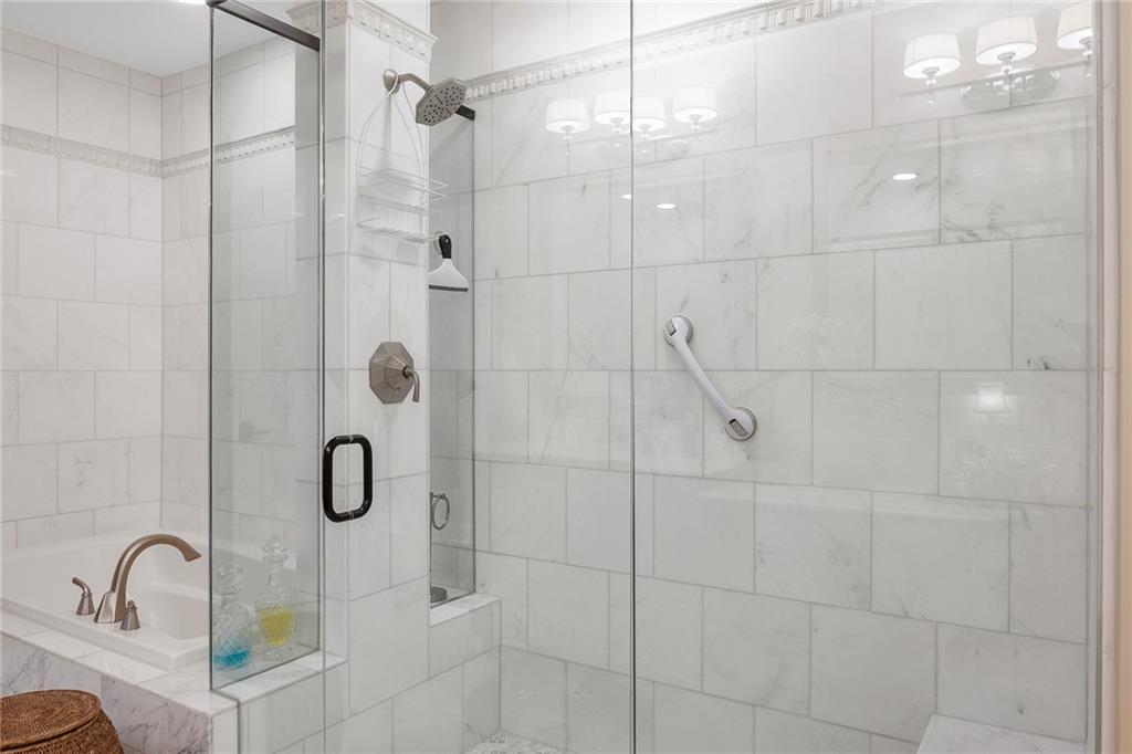 2233 Peachtree Road NE Unit 1102