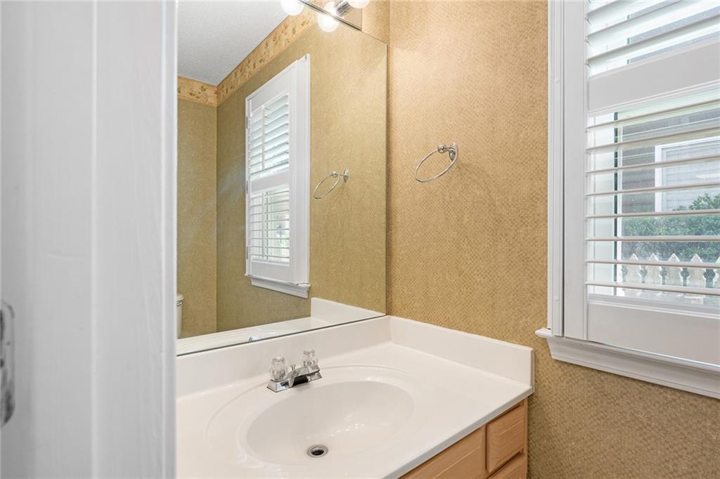 3600 Patterstone Drive