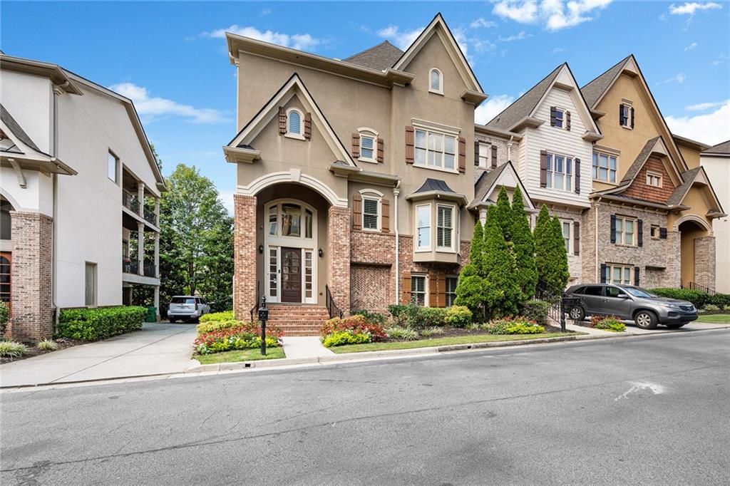 1942 Saxon Valley Circle NE