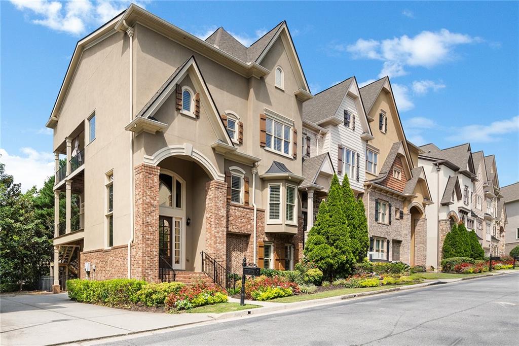 1942 Saxon Valley Circle NE