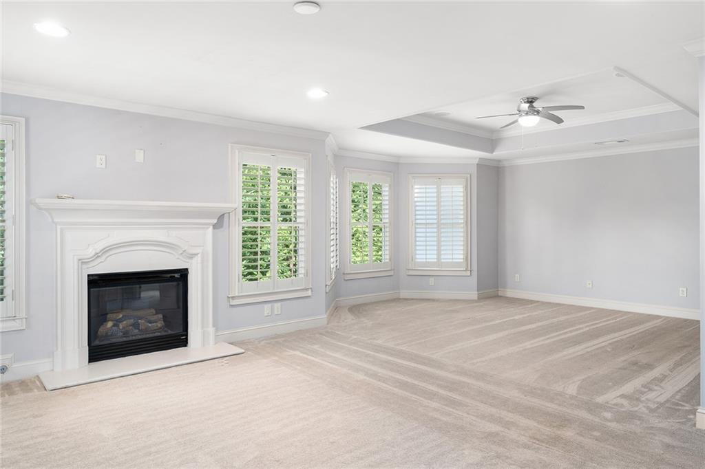 1942 Saxon Valley Circle NE