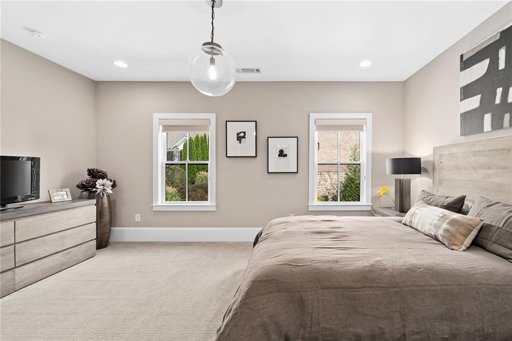 2290 Garrison Street NE