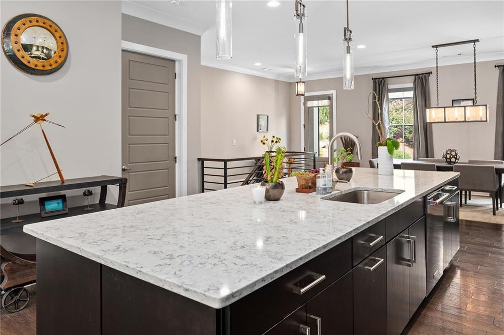 2290 Garrison Street NE