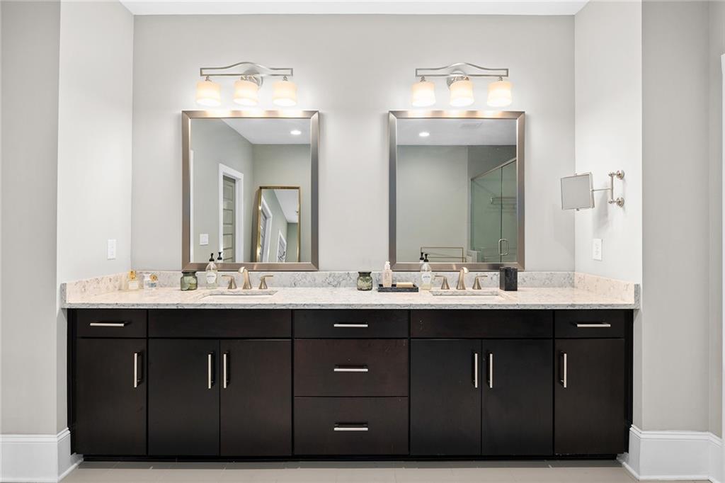 2290 Garrison Street NE