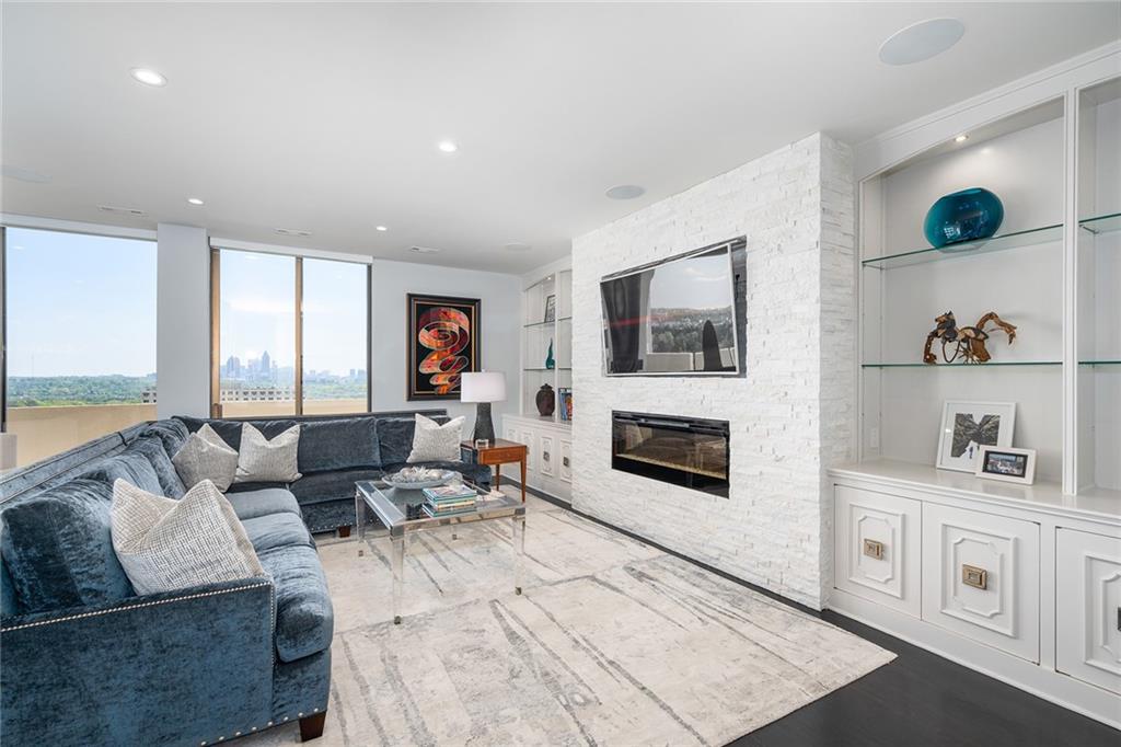 2575 Peachtree Road NE Unit 22C